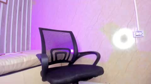 Snapshot of hillary_banks__ chatting on 16, 2, 2025 Hillary online show from 16, 2, 2025