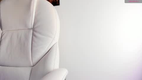 Hillary online show from 16, 9, 2025