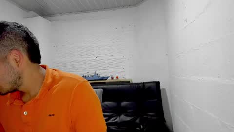 Snapshot of himoreno97 chatting on 19, 12, 2024 Hi moreno online show from 19, 12, 2024