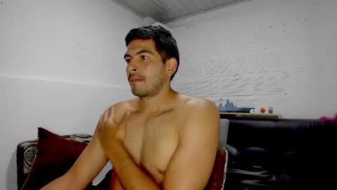 Snapshot of himoreno97 chatting on 18, 2, 2025 Hi moreno online show from 18, 2, 2025