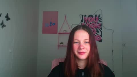 Snapshot of hinabliss chatting on 12, 4, 2026 Hinata online show from 12, 4, 2026