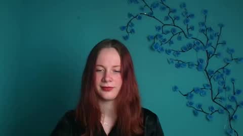 Snapshot of hinabliss chatting on 26, 4, 2026 Hinata online show from 26, 4, 2026