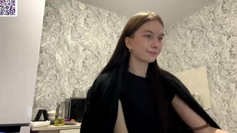 Snapshot of hinadesire chatting on 10, 5, 2026 Hina online show from 10, 5, 2026