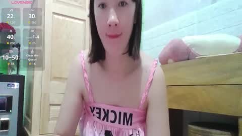 Snapshot of hinanamy chatting on 16, 11, 2025 hinanamy online show from 16, 11, 2025