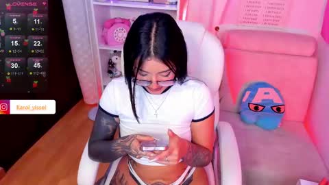 Snapshot of hinataweed01 chatting on 22, 2, 2025  Karol  Independent Model online show from 22, 2, 2025