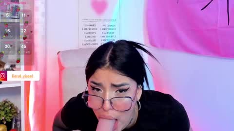 Snapshot of hinataweed01 chatting on 28, 2, 2025  Karol  Independent Model online show from 28, 2, 2025