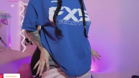 Snapshot of hinna_tay chatting on 13, 11, 2025 HINNA online show from 13, 11, 2025