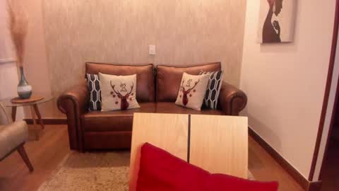 Hinnata online show from 11, 2, 2025