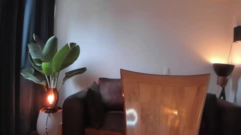 Hinnata online show from 21, 2, 2025