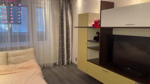 Leya Day Mary Night   PvT Open online show from 5, 2, 2026