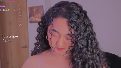 Snapshot of hipatiaandhephaestus chatting on 25, 11, 2025 Next stream saturday night online show from 25, 11, 2025