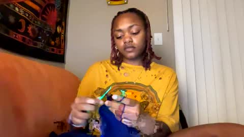 Snapshot of hippieangelbabi chatting on 13, 1, 2025 angelbabi online show from 13, 1, 2025