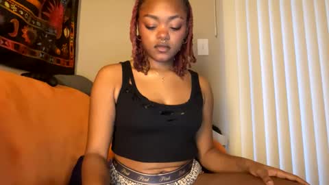 Snapshot of hippieangelbabi chatting on 22, 1, 2025 angelbabi online show from 22, 1, 2025