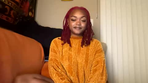 Snapshot of hippieangelbabi chatting on 10, 2, 2025 angelbabi online show from 10, 2, 2025