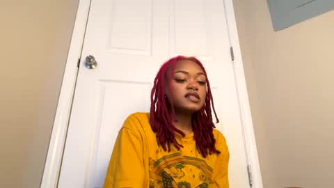 Snapshot of hippieangelbabi chatting on 24, 2, 2025 angelbabi online show from 24, 2, 2025