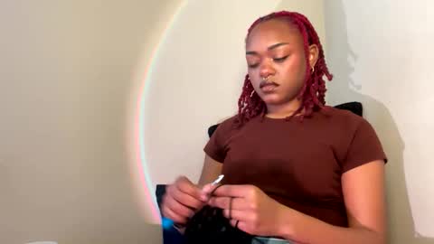 Snapshot of hippieangelbabi chatting on 8, 3, 2025 angelbabi online show from 8, 3, 2025