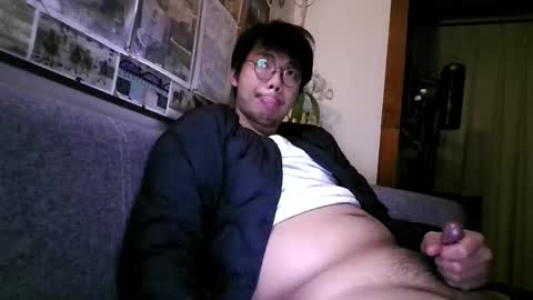 Snapshot of hirvirdish chatting on 28, 3, 2026 Taick online show from 28, 3, 2026