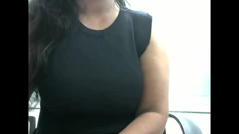 Snapshot of hisslust chatting on 8, 11, 2025 hisslust online show from 8, 11, 2025