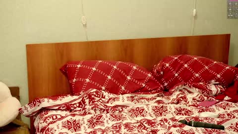 Holly online show from 24, 12, 2024