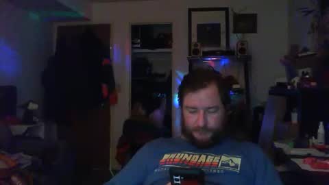 Snapshot of hobbes80 chatting on 5, 1, 2025 hobbes80 online show from 5, 1, 2025