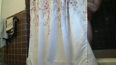 Hockey Player online show from 17, 1, 2025