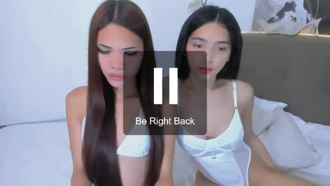 Snapshot of hoely_amethyst chatting on 17, 4, 2026 Hoely online show from 17, 4, 2026