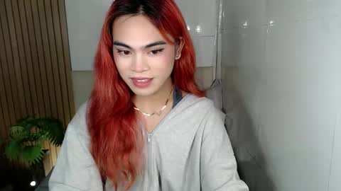Snapshot of hoelyaurora chatting on 7, 4, 2026 Aurora3 online show from 7, 4, 2026