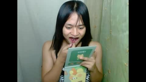 Snapshot of hoelyhanabi chatting on 31, 5, 2026 KIESH online show from 31, 5, 2026