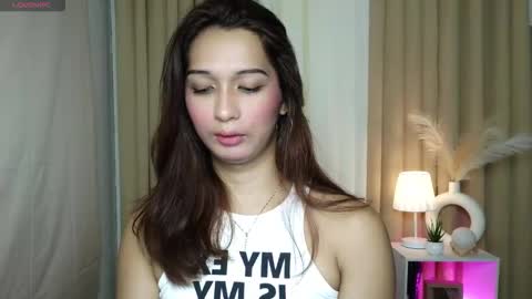 Snapshot of hoelymorri chatting on 10, 2, 2026 Hoelymorri online show from 10, 2, 2026