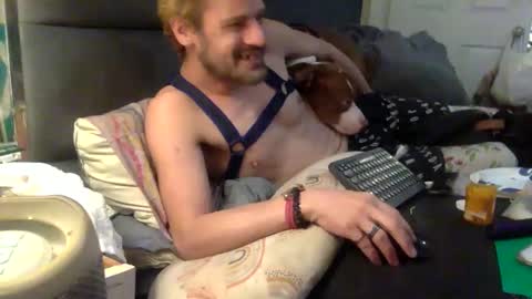 hoffman0189 online show from 25, 3, 2026