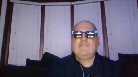 Snapshot of holden_minutz chatting on 3, 12, 2025 holden_minutz online show from 3, 12, 2025