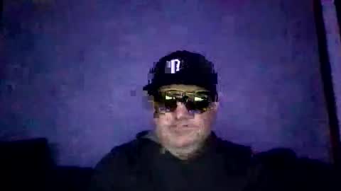 Snapshot of holden_minutz chatting on 25, 2, 2026 holden_minutz online show from 25, 2, 2026