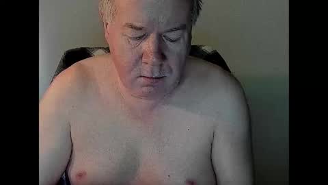 Snapshot of holgerhb53 chatting on 5, 3, 2025 Holger online show from 5, 3, 2025