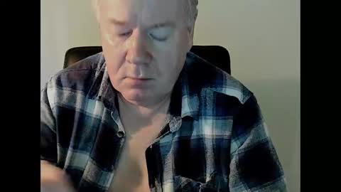 Snapshot of holgerhb53 chatting on 6, 3, 2025 Holger online show from 6, 3, 2025