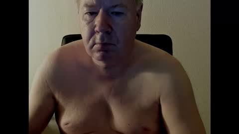 Snapshot of holgerhb53 chatting on 21, 9, 2025 Holger online show from 21, 9, 2025