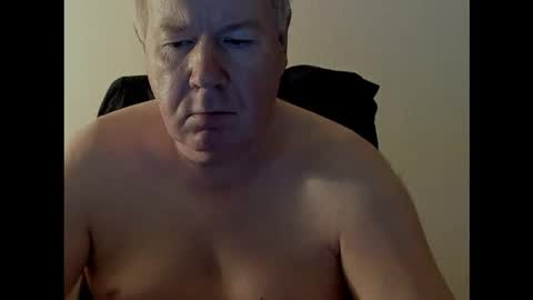 Snapshot of holgerhb53 chatting on 29, 9, 2025 Holger online show from 29, 9, 2025