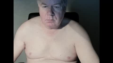 Snapshot of holgerhb53 chatting on 9, 11, 2025 Holger online show from 9, 11, 2025