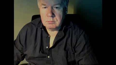 Snapshot of holgerhb53 chatting on 17, 11, 2025 Holger online show from 17, 11, 2025