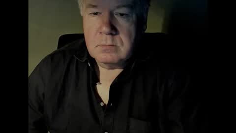 Snapshot of holgerhb53 chatting on 25, 11, 2025 Holger online show from 25, 11, 2025