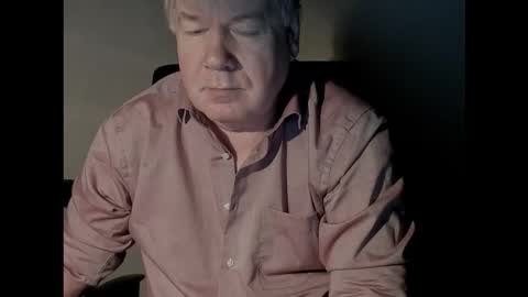 Snapshot of holgerhb53 chatting on 27, 11, 2025 Holger online show from 27, 11, 2025