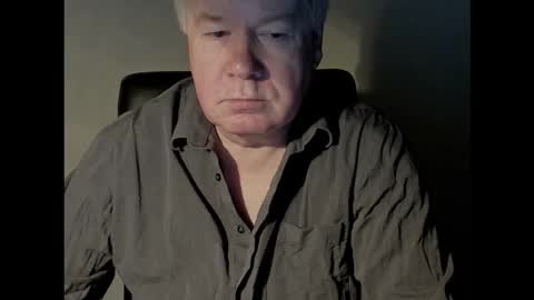 Snapshot of holgerhb53 chatting on 29, 11, 2025 Holger online show from 29, 11, 2025