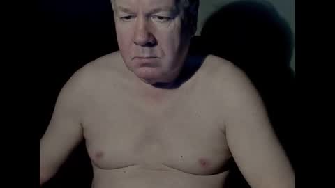 Snapshot of holgerhb53 chatting on 15, 12, 2025 Holger online show from 15, 12, 2025