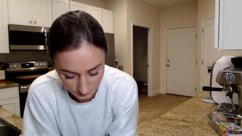 Holi Hurricane online show from 13, 2, 2026