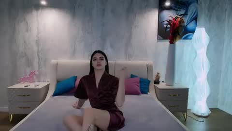 Snapshot of holly_beck chatting on 21, 4, 2026 Holly online show from 21, 4, 2026