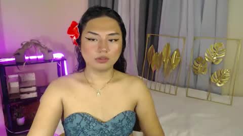 holly_maria69 online show from 1, 2, 2026