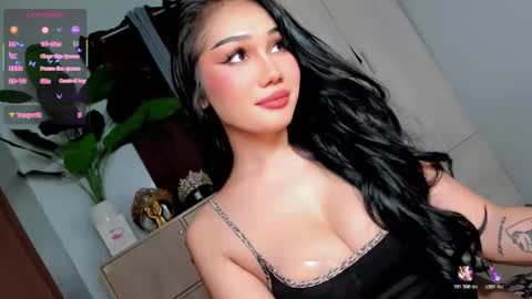 Snapshot of holly_preciousxx chatting on 11, 5, 2026 Hi Im Precious online show from 11, 5, 2026