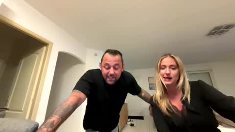 Snapshot of hollyandelon chatting on 3, 2, 2026 hollyandelon online show from 3, 2, 2026