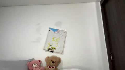 Snapshot of hollykoff chatting on 25, 3, 2026 space online show from 25, 3, 2026