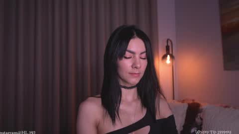 Holly Linder online show from 28, 3, 2026