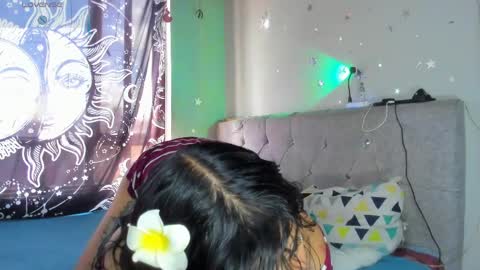 Snapshot of hollypurple chatting on 1, 4, 2026 Hades and Persefone online show from 1, 4, 2026